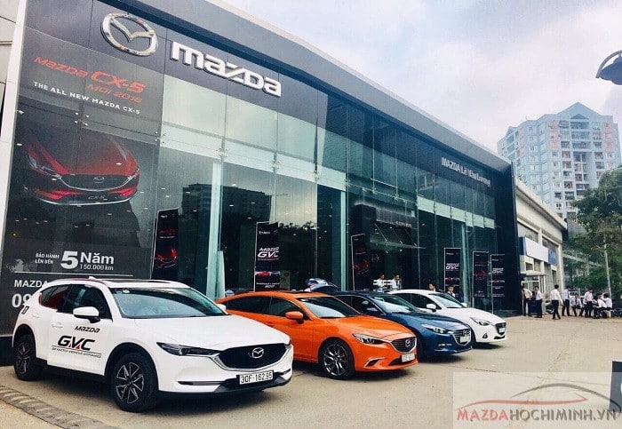 Mazda Lê Văn Lương tọa lạc ngay trung tâm Hà Nội