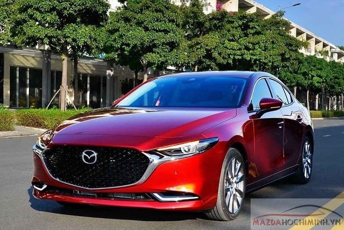 Mazda 3 2.0 Luxury 2021: hình ảnh+giá lăn bánh mới nhất